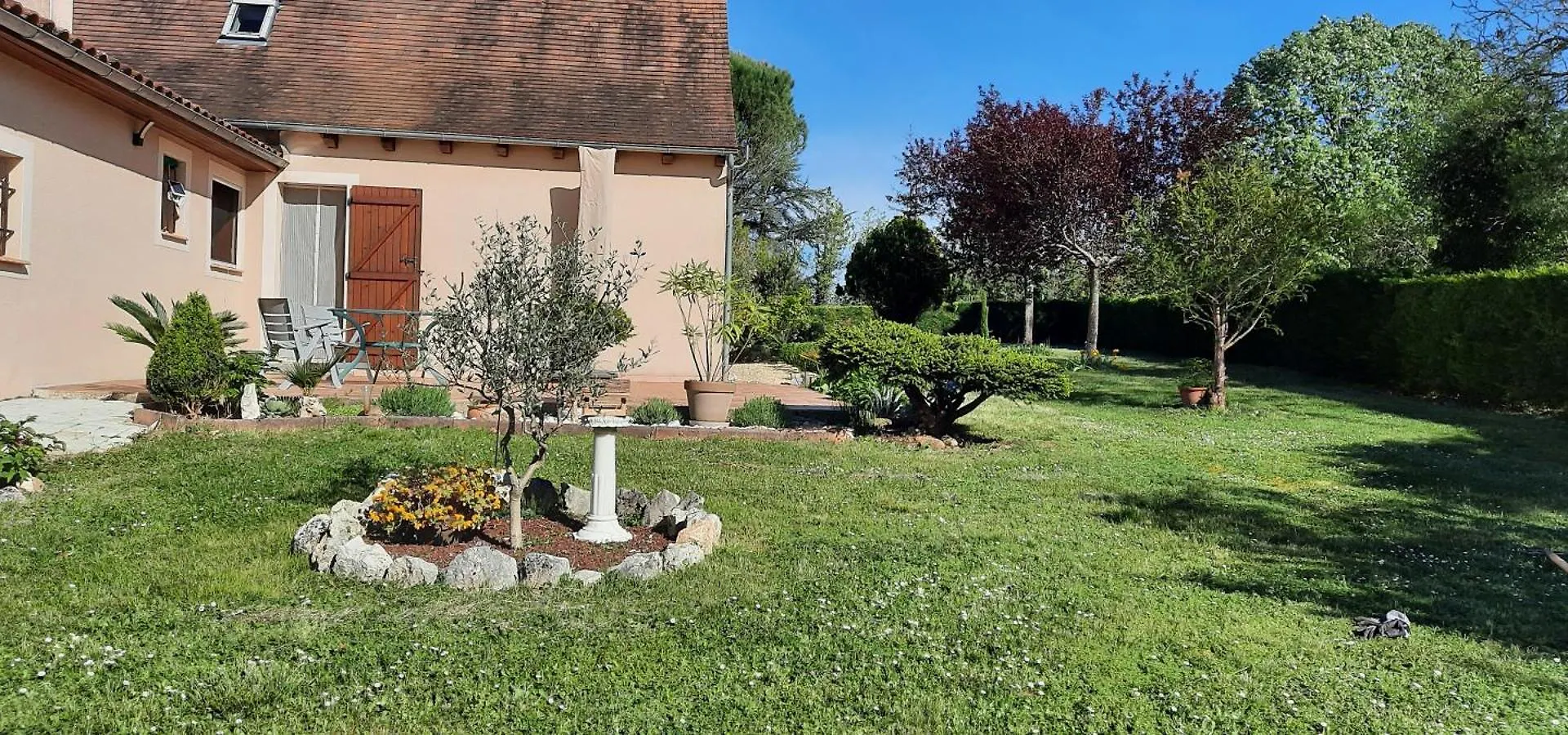 Chambres D'Hotes Chez Dumitra Cales  0*, Cales (Midi-Pyrenees)